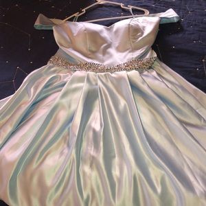 Brand new off the shoulder prom dress